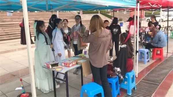 新闻学院汉服社成功举办中国风系列活动